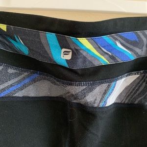Fabletics Pants - Fabletics Leggings (knee-length) Fabletics Pants - Fabletics Leggings (knee-length)